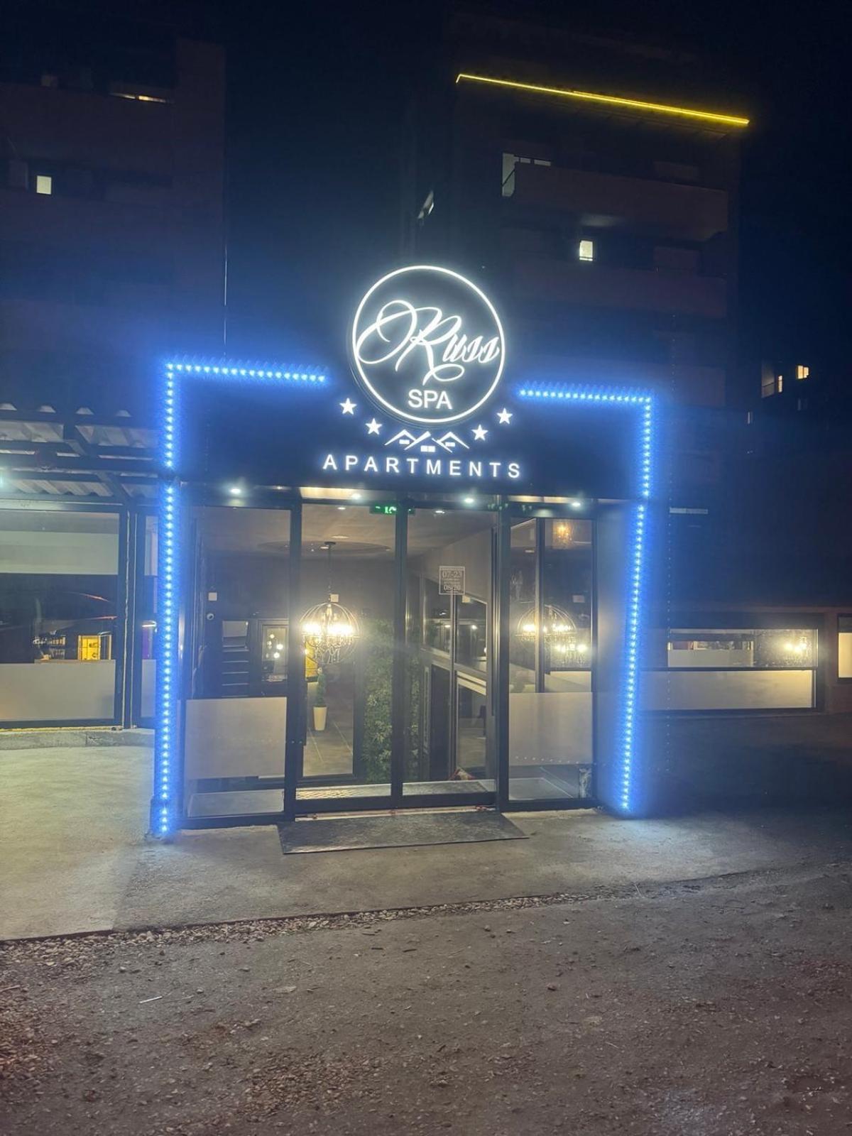 Russ Spa 믈라데노바츠 외부 사진